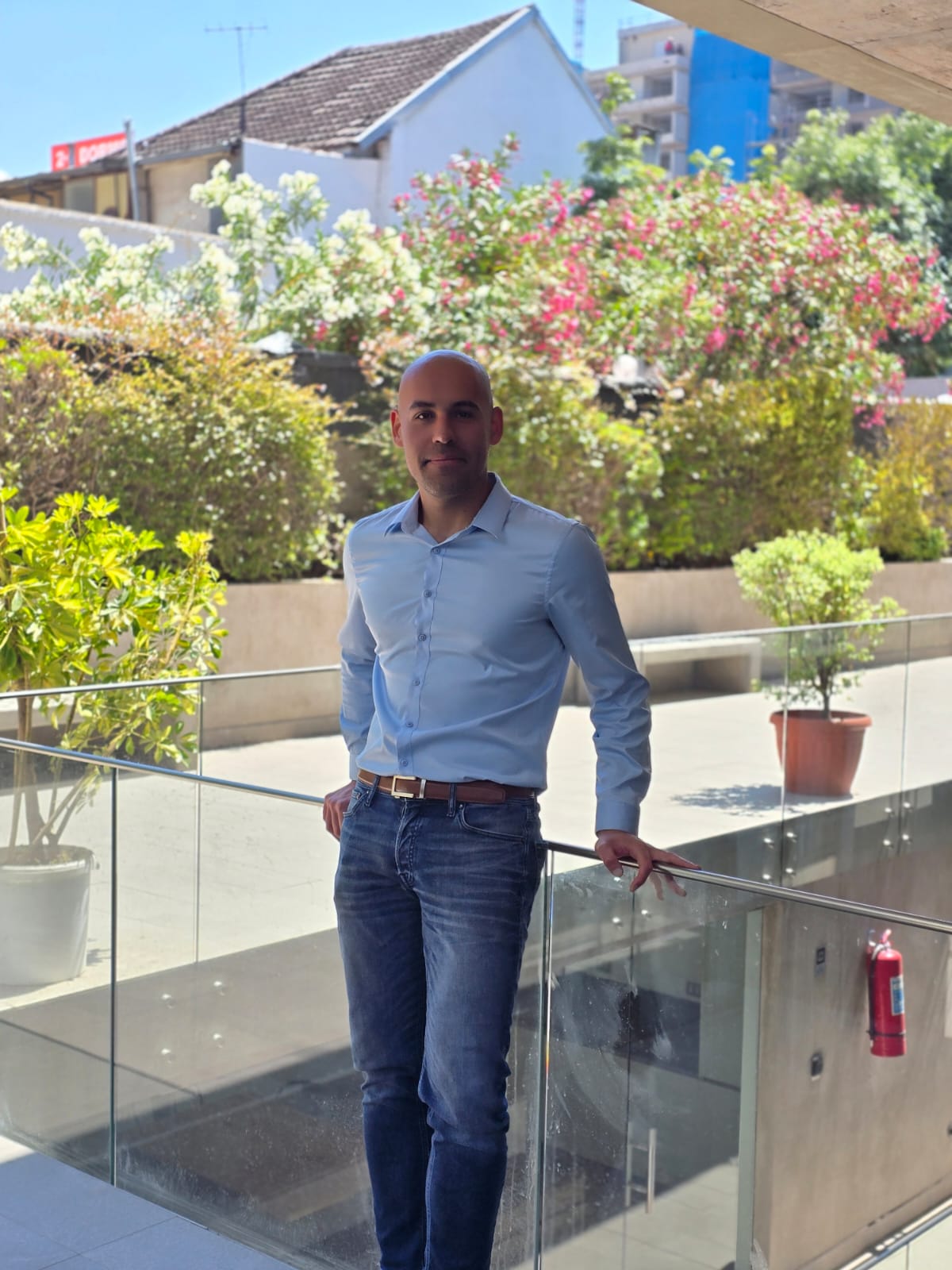 Mario Paredes, acompañante en biodescodificación en Santiago de Chile